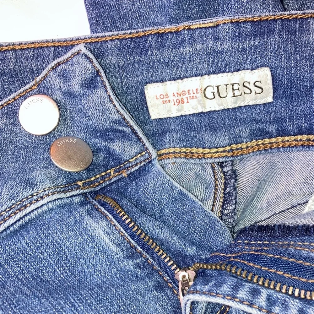 Guess Vintage Women’s Sz2 US26 Jeans - Picture 1 of 10